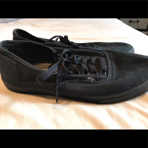 Vans shoes - Picture 4 of 4